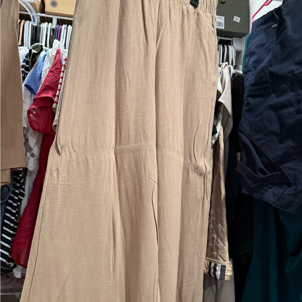 Amazon Tan 2 Piece for Women - Picture 6 of 12